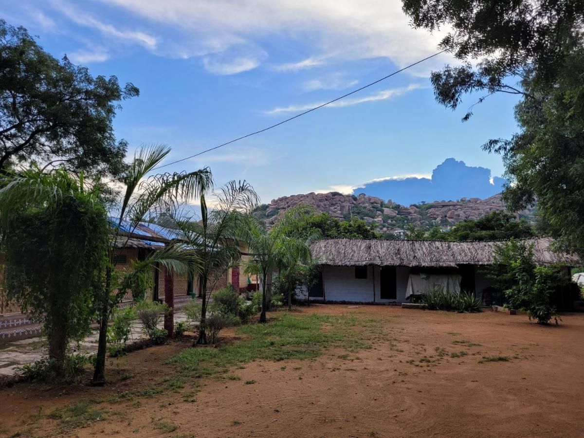 Gowri Nature Farm Hampi